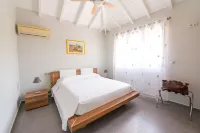 GWADA VILLAS are for you! Calm, comfort, nature... Hotels in Petit-Bourg