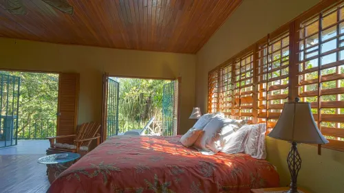 Paradise. Privacy, Priceless.  DONT MISS THIS!! Just Read Our Reviews & BK 2day!