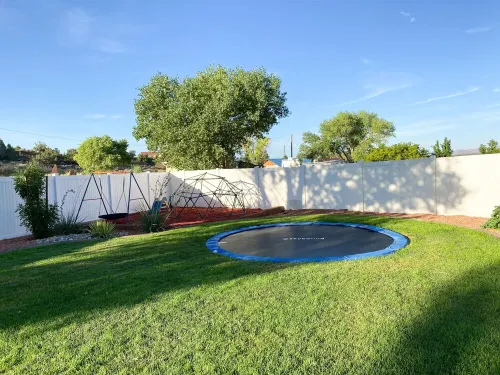 Casa Raiz is home as you adventure through Southern Utah & nearby National Parks