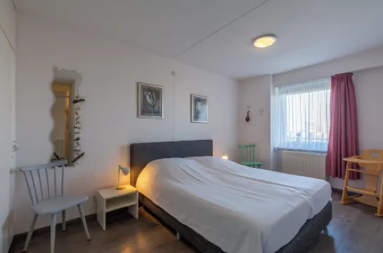 Strandslag 157 Apartment for 4 Guests Near Sea