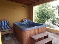 charming house in the middle of nature with pool .Ideal couples.