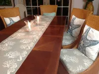 Coconut Beach House: Oceanfront, Beach, Dock, Views, Secluded, Reefs, Generator Hotels in Green Turtle Cay