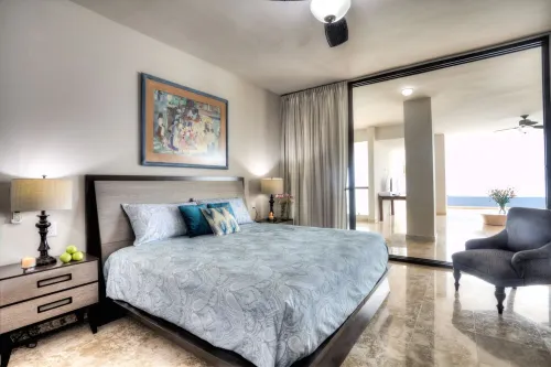 Breathtaking views over los muertos beach, Sky Suite C