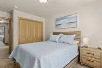 Willow Park House on Fairway Ln