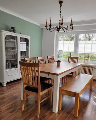 Cozy vacation apartment on the pony farm near Hamburg, Lübeck & Baltic Sea โรงแรมใน