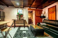 Lovely Garden, 1 bedroom, with POOL & AC - Rogers Hospitality - Quepos/MA