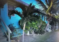 Cane Bay Area 2-bedroom gorgeous oceanfront condo @ SeaClusion  Condominiums  호텔