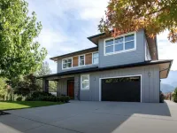 Mountain Serenity Meets Luxury Ξενοδοχεία στην πόλη Squamish