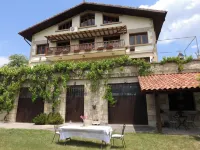 Elai etxea (Apt. Añana) Ideal for groups of up to 9 people.