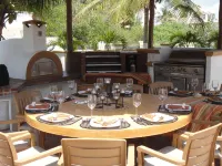 Secret Beach Shell Villa - on Beach - Private Pool - Owner is a Chef - Very Safe