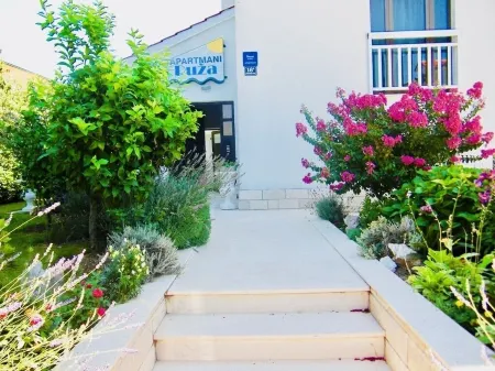 2 min. Sea / beach, private balcony, free Wi-Fi Отели рядом с Аэропорт Сплит