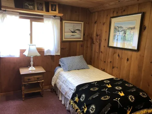 Relaxing clean cozy spacious artsy  S. Wellfleet home delightful inside and out - 2-Star