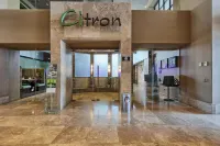 Luxury Ocean front condo Phase II Beautifully Decorated Các khách sạn ở 