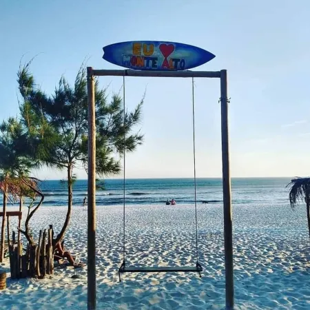 House in Condominium Next to the Beach, Monte Alto - Arraial do Cabo, Gourmet Area Отели рядом с Аэропорт Кабо Фрайо