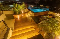 Cozy studio apartment near beach with roof top pool, AC, WiFi Hotels in Santa Cruz Huatulco