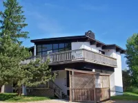 6 bdrm Cottage@Blue Mountain, Private Beach Access, Hot Tub/BBQ/Petfriendly