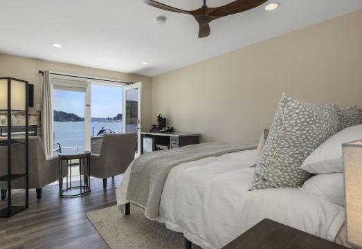 워터프런트 인 긱 하버