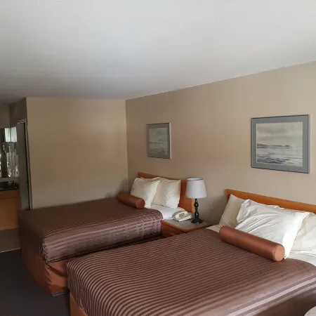 Avalon Inn