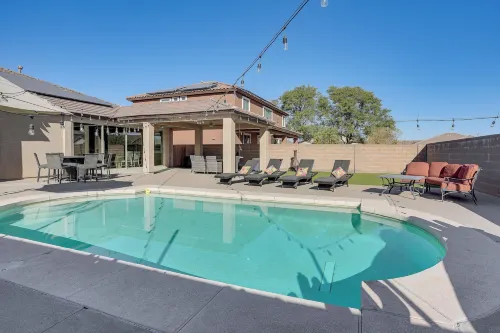 5 Mi to Surprise Stadium: Chic Home w/ Pool - Boutique