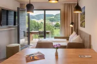 Goldener Adler Oberried - Hotel & Appartements Hotels in Kirchzarten