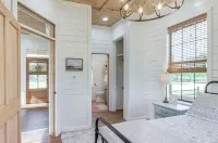 Contrell Cottage on Farm w/ Peaceful Views - Wifi