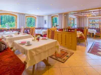 Hotel-Garni Jakober - B&B Und Appartements Ξενοδοχεία στην πόλη Tux