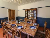 Tirallen Hotels in Llandovery