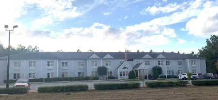 Holiday Lodge - Greensboro/Lake Oconee