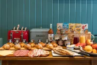 The Dolphin - breakfast