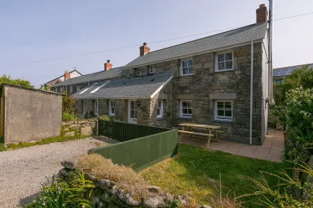 15 Boscaswell Downs Отели рядом с достопримечательностью «Мыс Корнуолл»