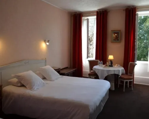 Hotel de Bourgogne Hotels in Cluny