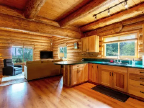 The Log Cabin 2 Bedroom Home by RedAwning Hotels in Stevenson