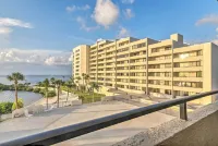 Gulf-View Hudson Condo in Waterfront Resort! - Pools