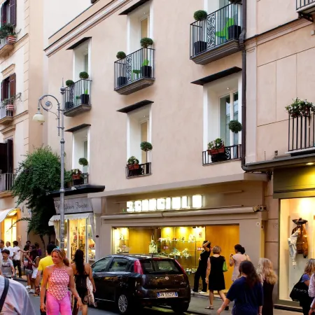 Palazzo Montefusco