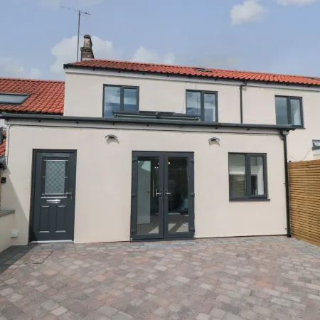 1 Staveley Cottages Hotels in Driffield