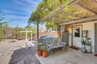 Walkable Studio w/ Patio in Tucson! - Homestays
