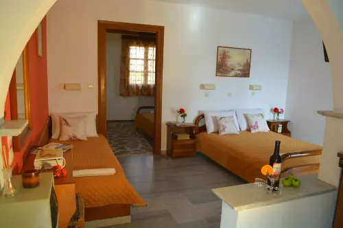 Dimitra Studios - Dağ Manzaralı
