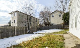Home Near Skiing & Downtown Worcester