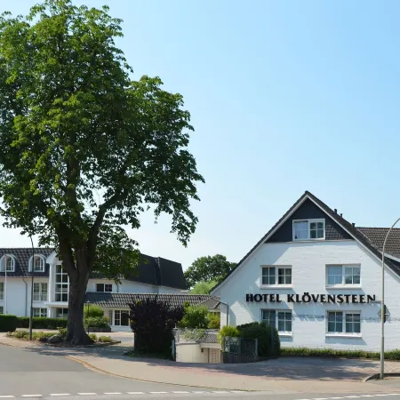 Ringhotel Klövensteen Отели рядом с достопримечательностью «Нинштедтен»