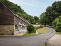 52 Fernhill Heights Hotels in Marshwood