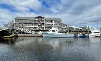 The Hotel at Cape Ann Marina