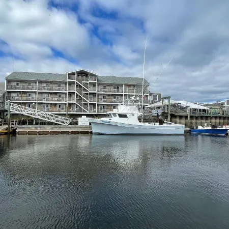 The Hotel at Cape Ann Marina