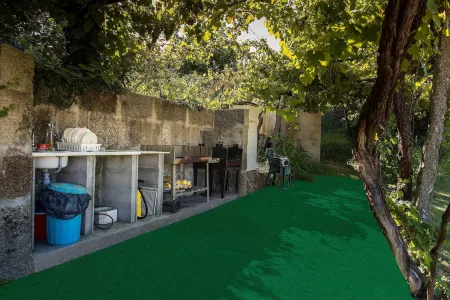 Stone Farm Hostel Отели в г. Море