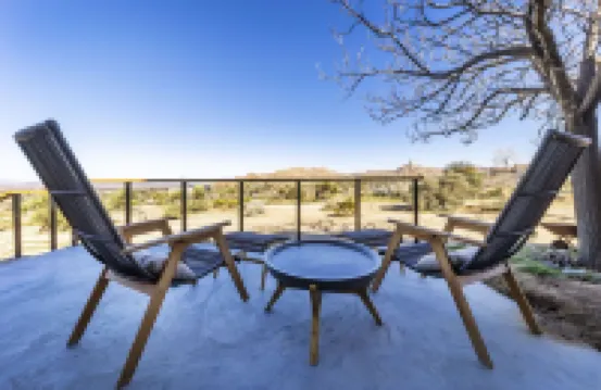 Twilight Terrace - Relax in Style 2 Bedroom Home by RedAwning
