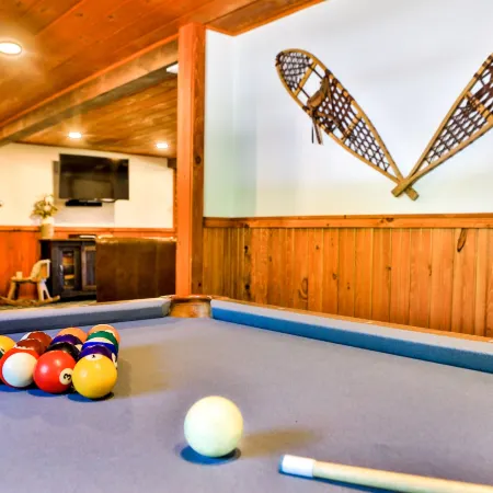 Garnet Hill Lodge
