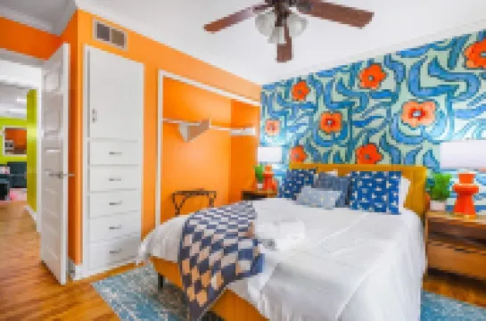 Pickleball & Heated Pool & Game Room & Mini Golf