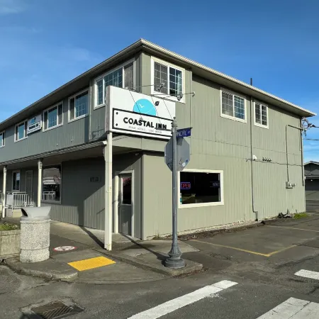 Coastal Inn and Suites