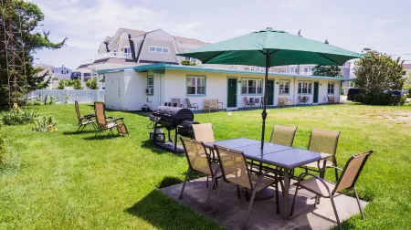 Sun 'N' Sand Motel Отели в г. Авалон