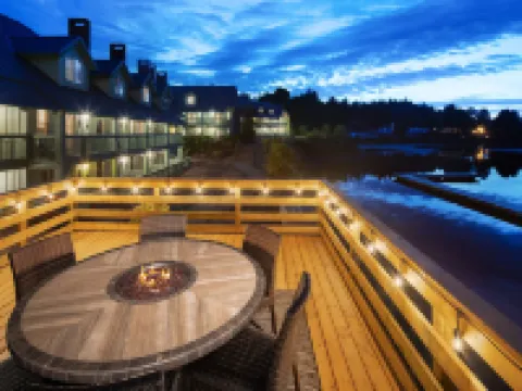 Canadian Princess Lodge & Marina Hotels in Ucluelet