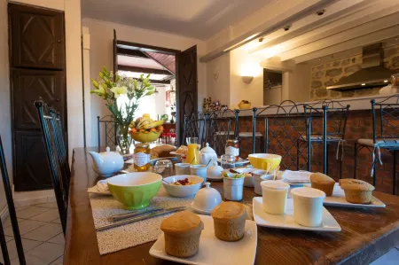 B&B Amphitryon Отели в г. Гоес